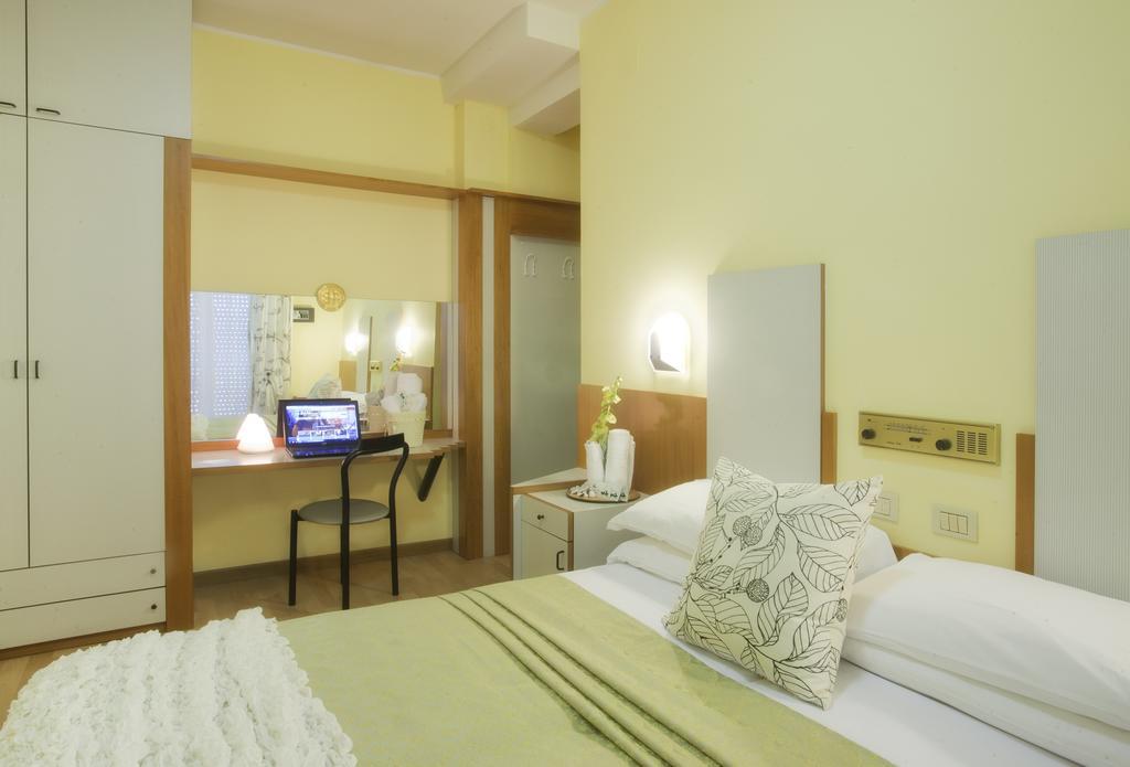 Hotel Bel Air Riccione Exterior photo